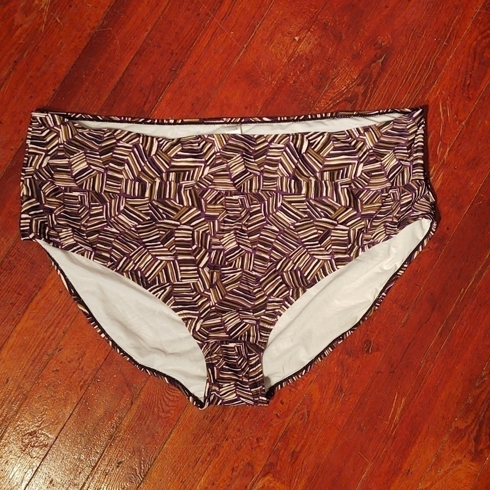 Jaclyn Smith Collection Purple, Green, Black, and White Abstract Swim Bottoms